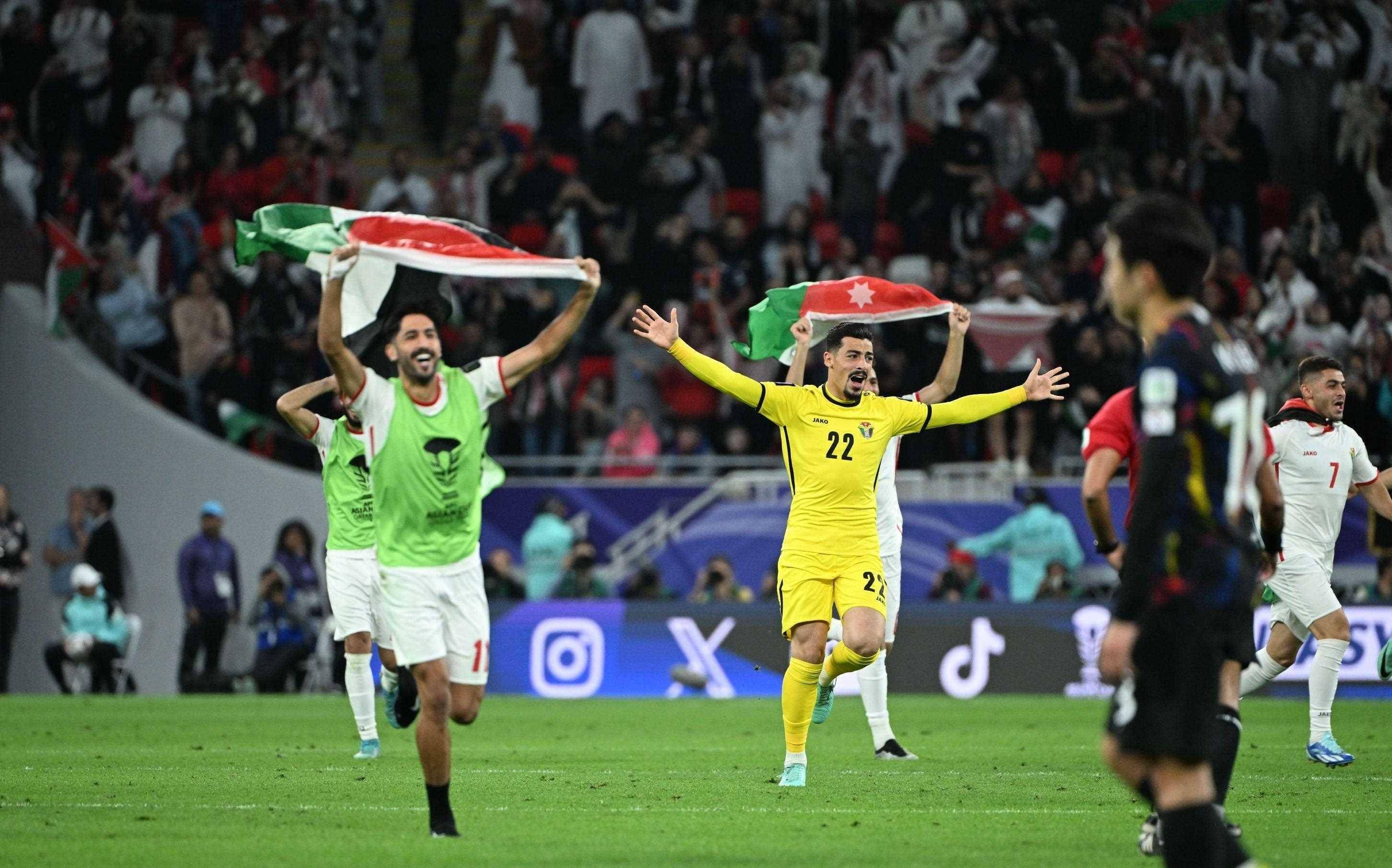 趋势简报（亚洲杯决赛）牙买加既马尔代夫赛事直播分析-条理讲解