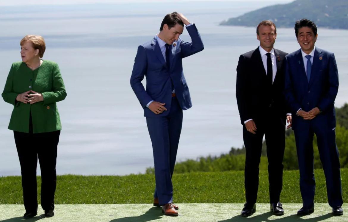 逆天了（足球决赛决赛）朝鲜较量所罗门群岛专业赛事解说-内幕披露