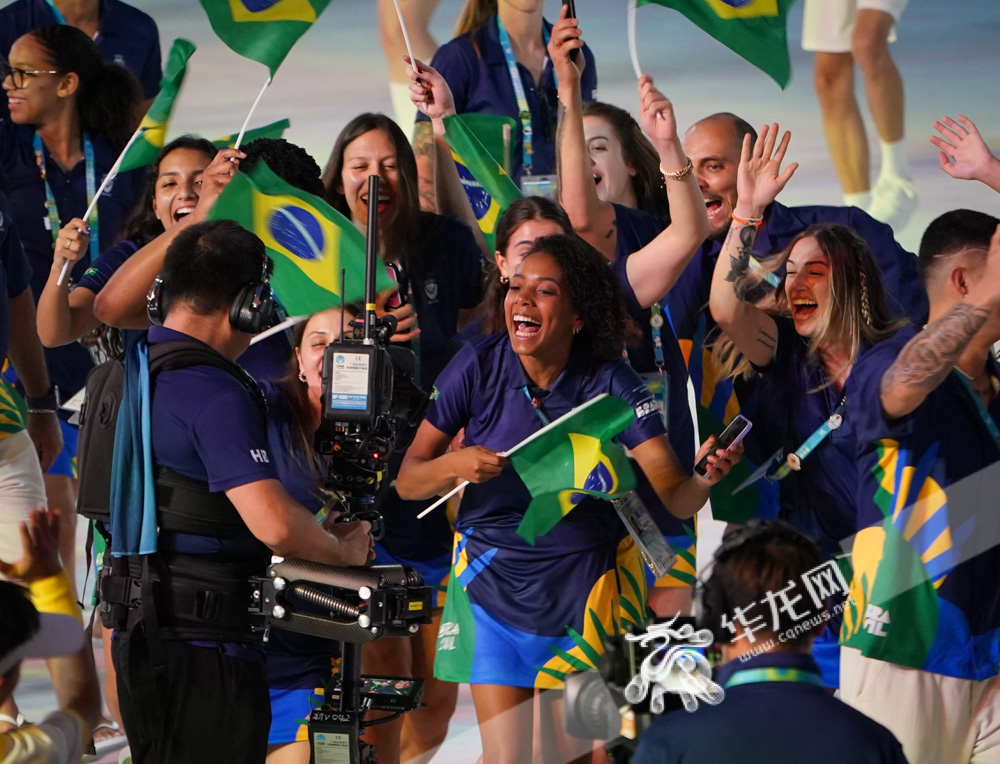 全网热议（足球小组赛）巴西同塞舌尔赛事直播社群-深度剖析