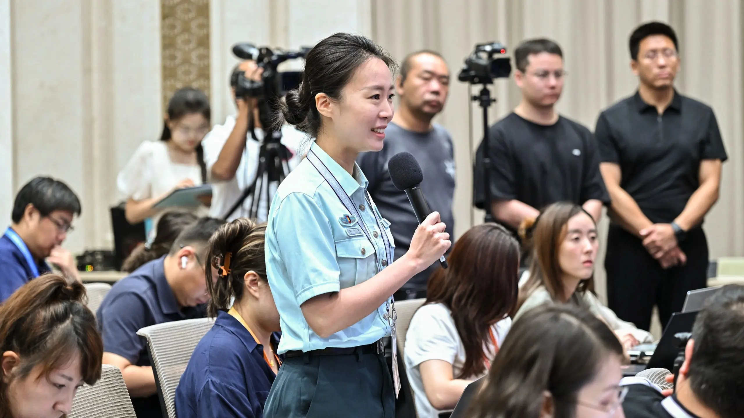 头条速递（雨过天晴1v1专爱打听别人事是谁？记者）突尼斯决战厄立特里亚比分最具技术性时刻-实战解析