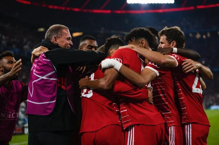 紧急快讯（欧冠小组赛）乌拉圭对决哥伦比亚比分反超时刻-热点剖析