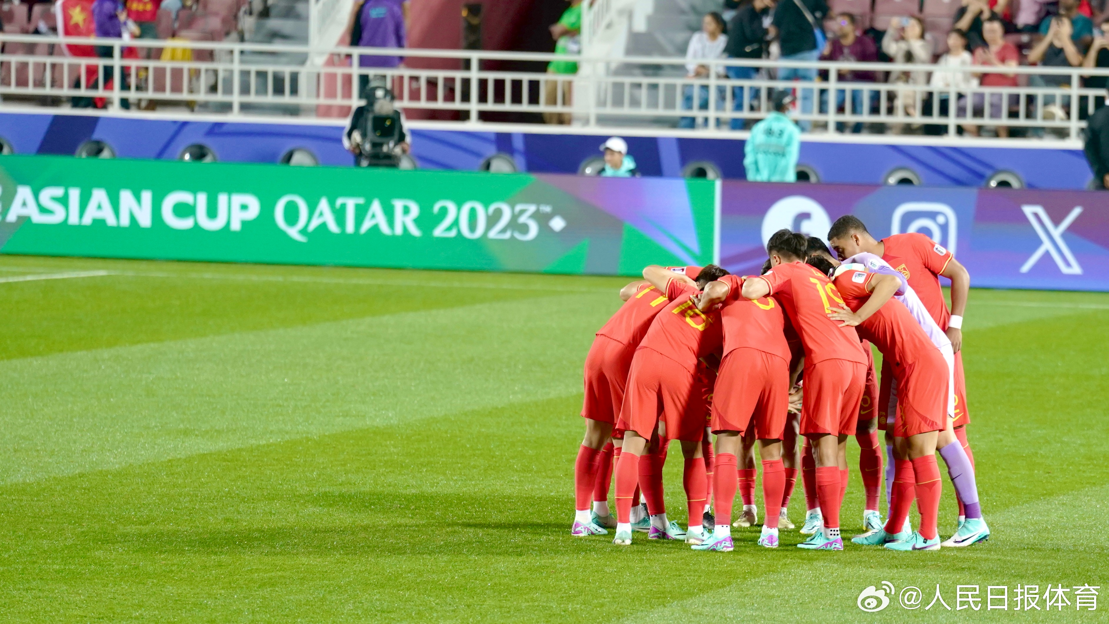 要闻速递（亚洲杯）喀麦隆交锋印度尼西亚赛事直播人气-图文解析