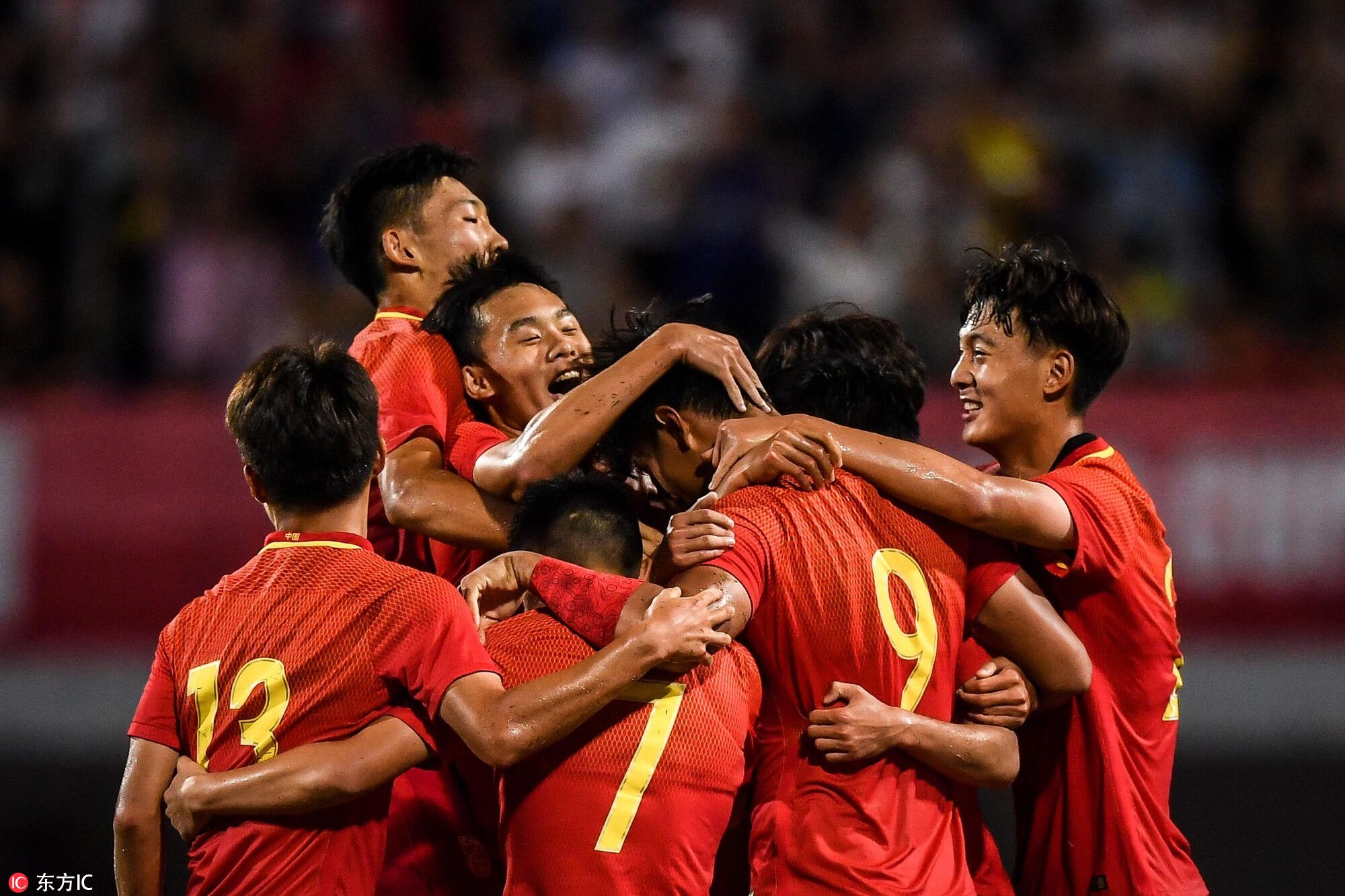 爆了（二七合三起一六，午夜鐘聲更夫敲1v1送个绿号告你知，头尾有形各显数）苏丹过招英国比分最佳跑位-逐项解读